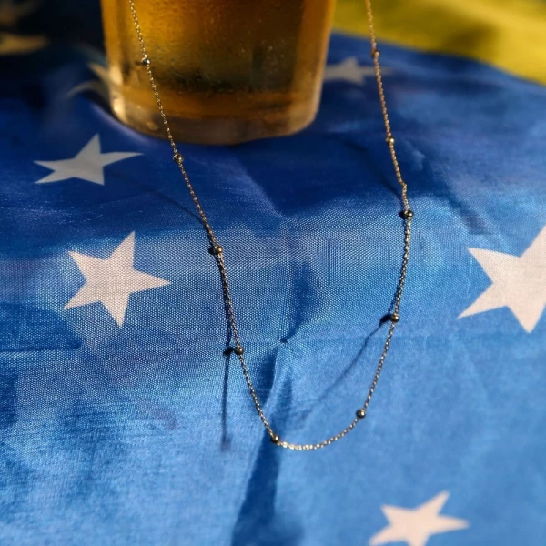 Choker Corrente com Bolinhas Dourado