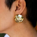 Brinco Meia Esfera Orgânica - Banhado a Ouro 18K